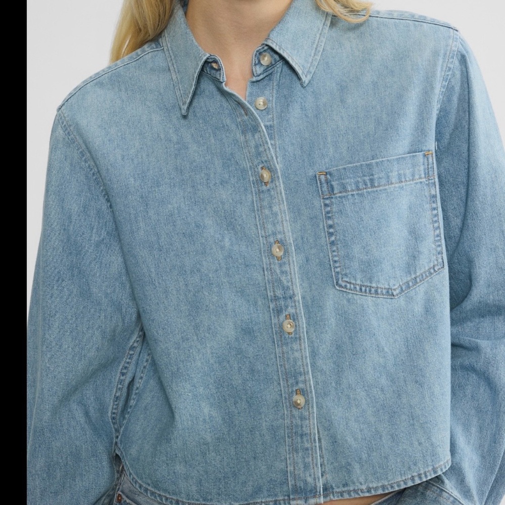Aritzia Denim Forum Blue Button-Up Shirt Nrver worn new with tags
